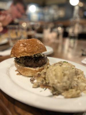 Tavern Burger with Mashed potatoes