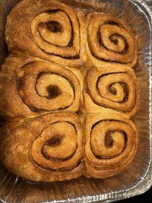 6 ok cinnamon rolls