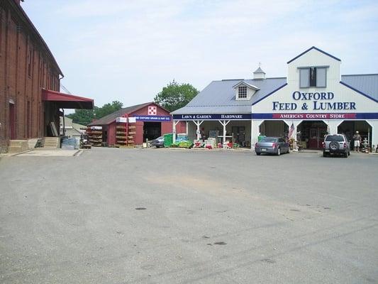 Oxford Feed & Lumber - America's Country Store