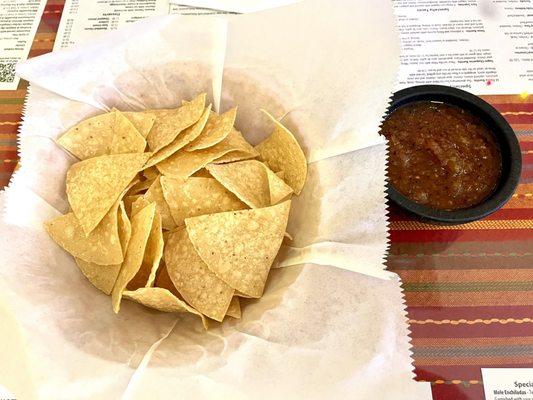 Chips & salsa