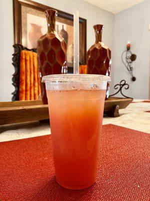 Delicious Strawberry juice!  (MEDIUM AGUA DE FRESA)