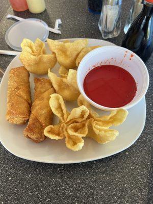 Crab Rangoons