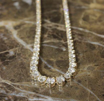 9.59ct yellow gold tennis chain!