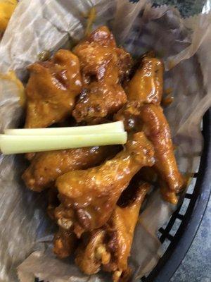 Sweet and tangy/hot wings