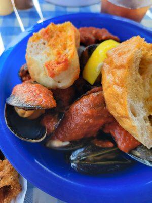 Mussels and Marinara