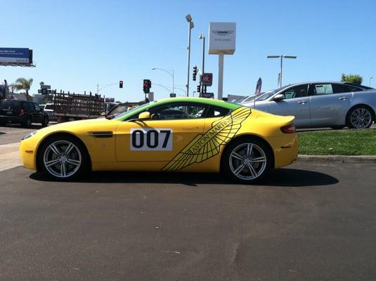 Aston Martin Vantage