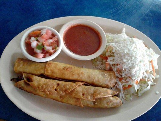 Best tacos in town!! Love their happy hour specials!