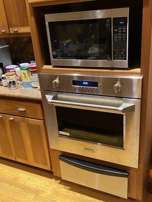 GE Monogram oven installed, WiFi enabled, and ready to bake. Amazing oven - much better than our old Dacor convection oven.