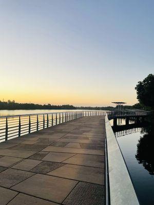 Sunrise Saturday @ The Boardwalk Lady Bird Lake