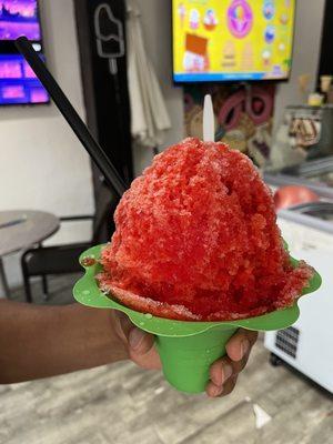 Large cherry / fruit punch shaved ice