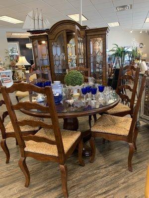 Hertel Home Consignment