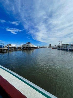 Cruising on The Spirit of Lake St. Clair