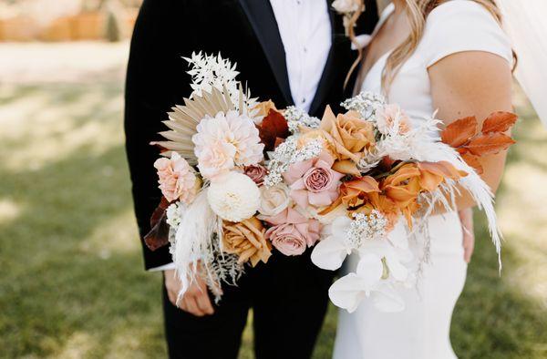 Greeley, CO's go-to wedding and event florist is Palmer Flowers Greeley, perfect for every Rocky Mountain Bride.