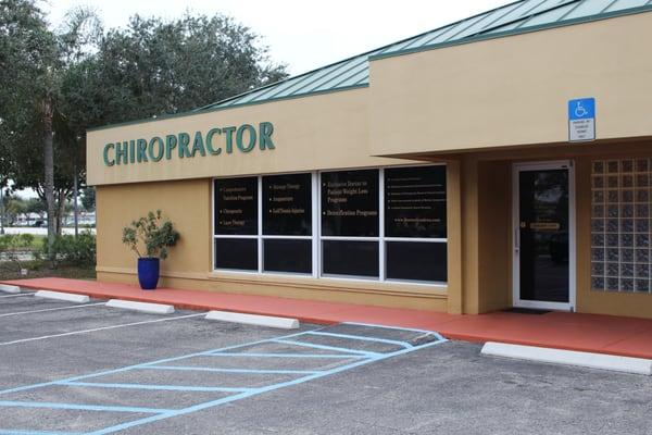 Bonita Springs Chiropractor serving Bonita Springs, Naples, Estero and San San Carlos for over 29 years. Specializing in Nutrition.