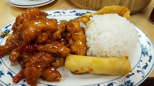 Orange chicken meal