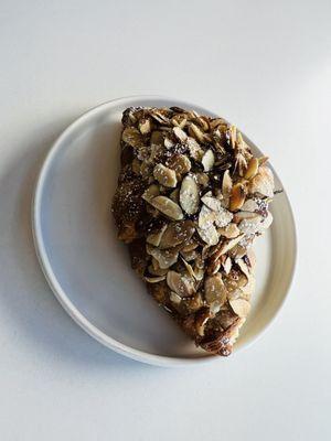 Almond croissant