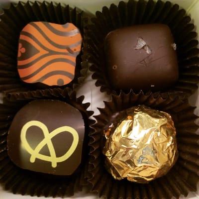 marcie blaine choc: maple pumpkin, philly pb pretzel, prosecco truffle, italian flirt (rosemary, pinenut & salted caramel)