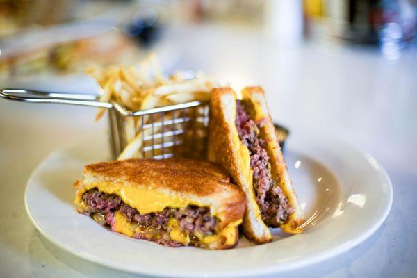 Grilled Cheeseburger at Wild Grill