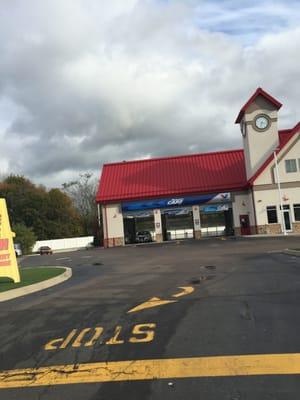 Express Care Valvoline of Attleborough -- 100 Washington Street / Route 1, Attleborough           Storefront