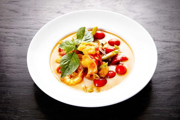 Pineapple Prawn Curry