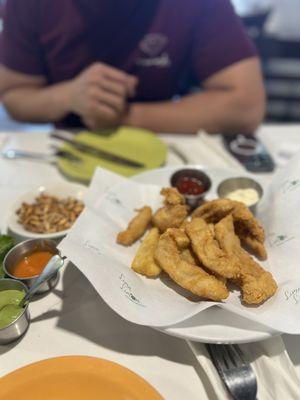 Chicken strips with yucca