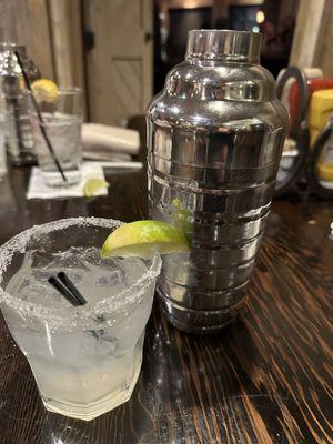 House margarita with salt