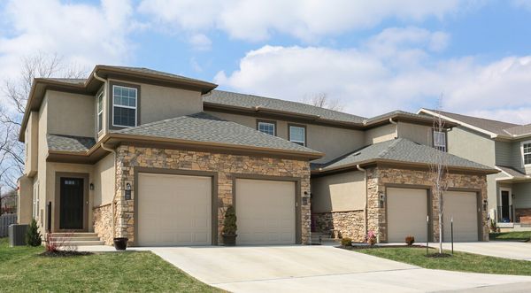 Townhomes with private garages incuded