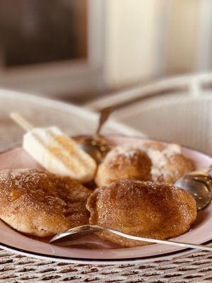 Sopapillas with ice cream