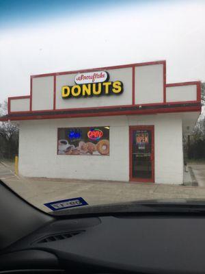 Snowflake Donuts in RED OAK by 342/Red Oak Road