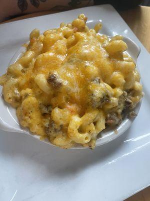 Cheeseburger Mac and Cheese bake