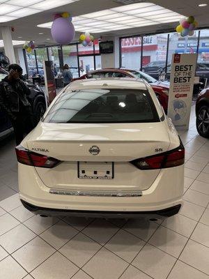 My 2022 Pearl white Nissan Altima