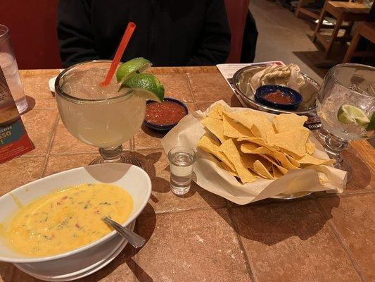 Queso chips, grande margarita shot of 1800 silver!!