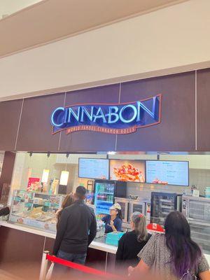 Cinnabon