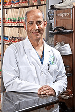 Dr. William Salcedo