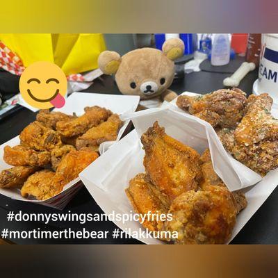 Left to right, two orders of plain wings. Top right, the Butter Parmesan wings. #donnyswingsandspicyfries #mortimerthebear