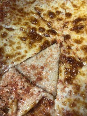 Plain cheese pizza