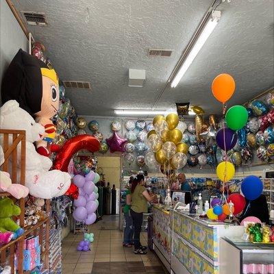 Balloon store - they have everything