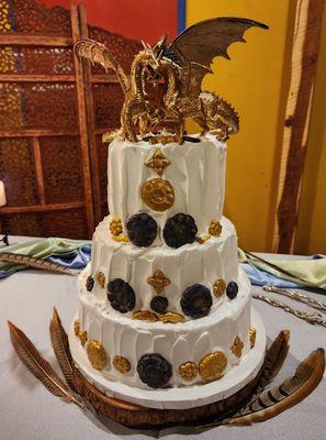 Gold dragon cake