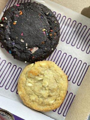 Deluxe hot fudge sundae cookie and White Chocolate Macadamia Cookie