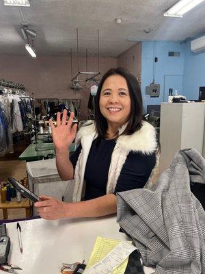 Julie's Alteration Tailoring Dry Cleaning Fashion & Gift