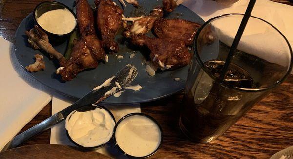 Tavern wings