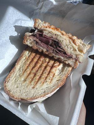 Pastrami ( the crauti )