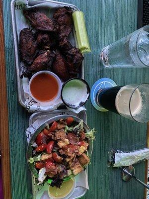 Amazing wings and salad