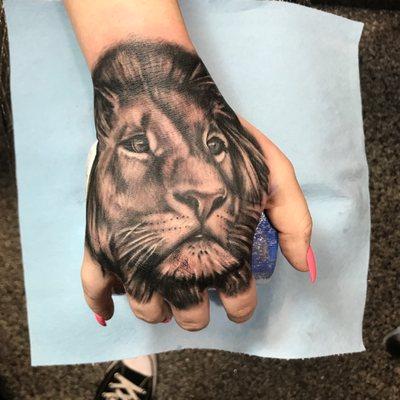 Lion done by @davidtatts85