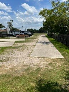 Small RV Park Clean & Quiet.