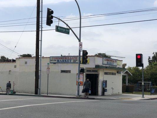 Neighborhood market