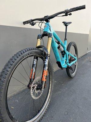 Custom Yeti Build at The Bike Company