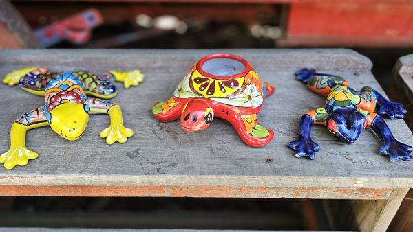 talavera pottery animals