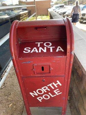 ~11-30-21~Letters to Santa @ The North Pole