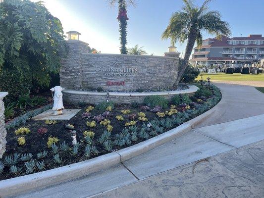 Laguna Cliffs Marriott entrance